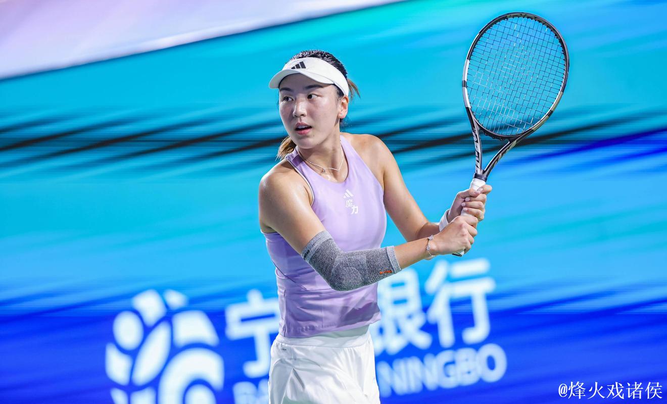 王欣瑜东京站首轮不敌格拉切娃 单打连败增至六场 王欣瑜东京站首轮不敌格拉切娃 单打连败增至六场